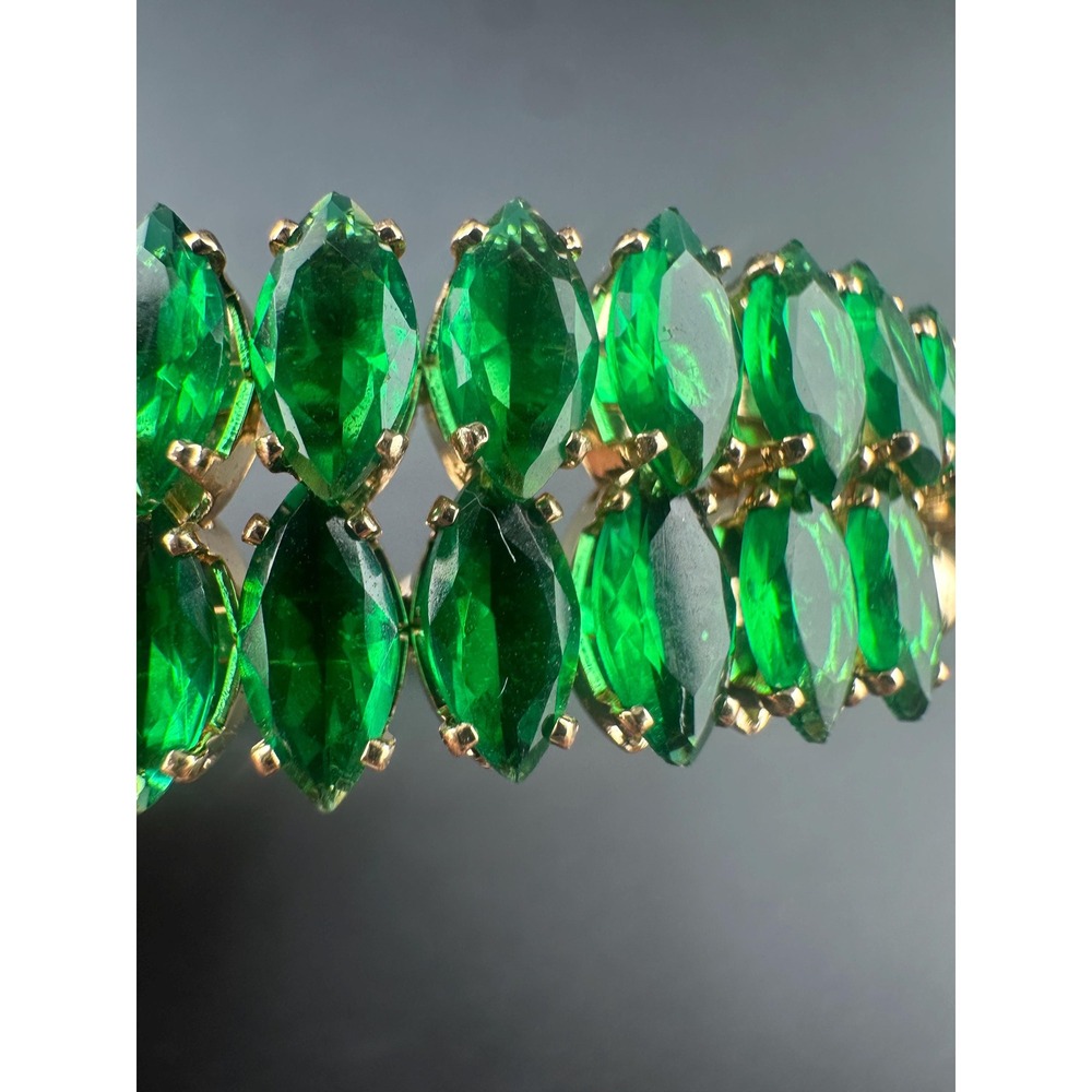 Vintage Emerald Green Glass Navette Rhinestone Flexible Bracelet Mid Century - Picture 3 of 11